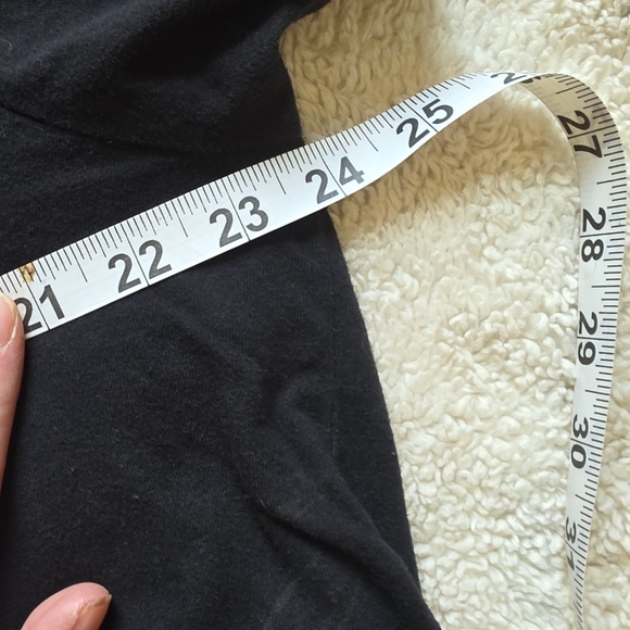 The North Face Women's Black Tee with White Logo - Picture 4 of 5